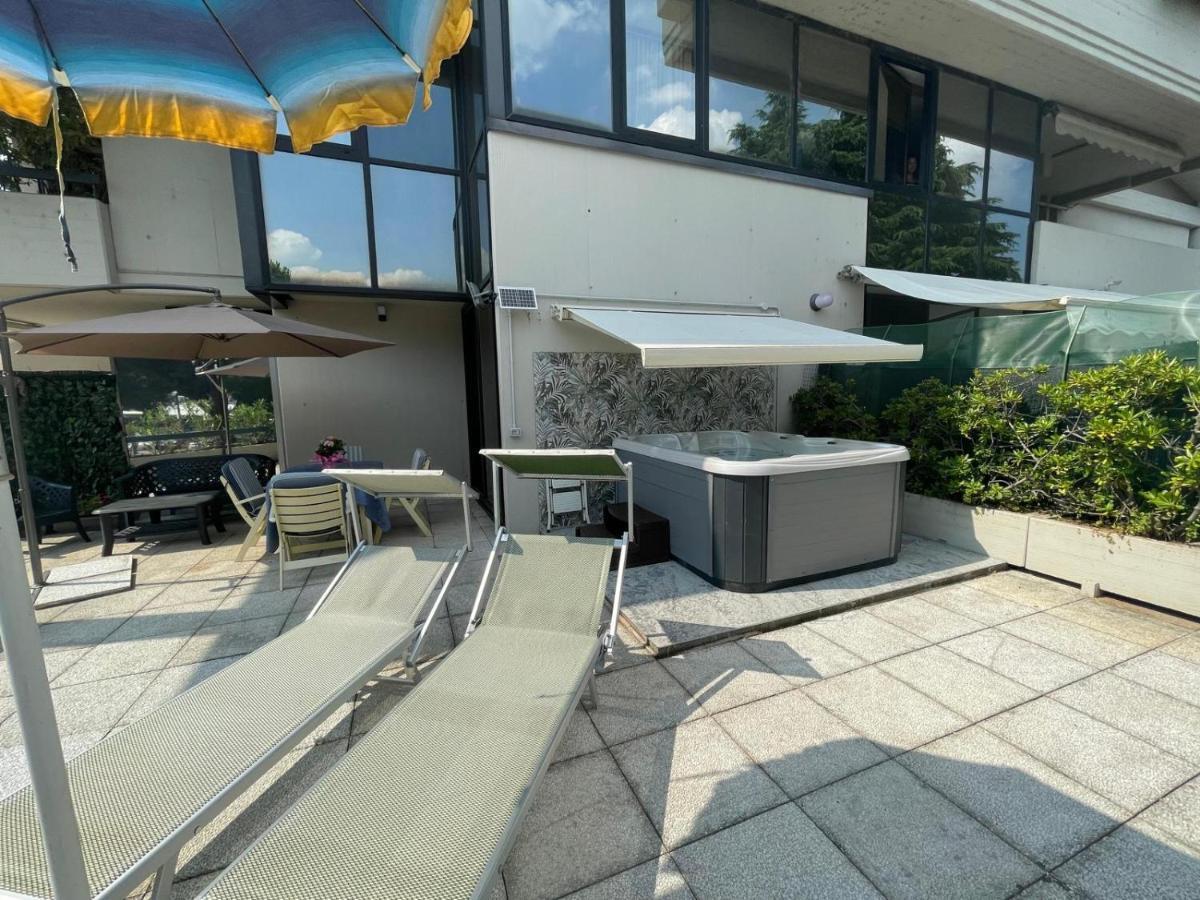 Garda Fantasy Paradise Silver O Gold Desenzano del Garda Exterior foto