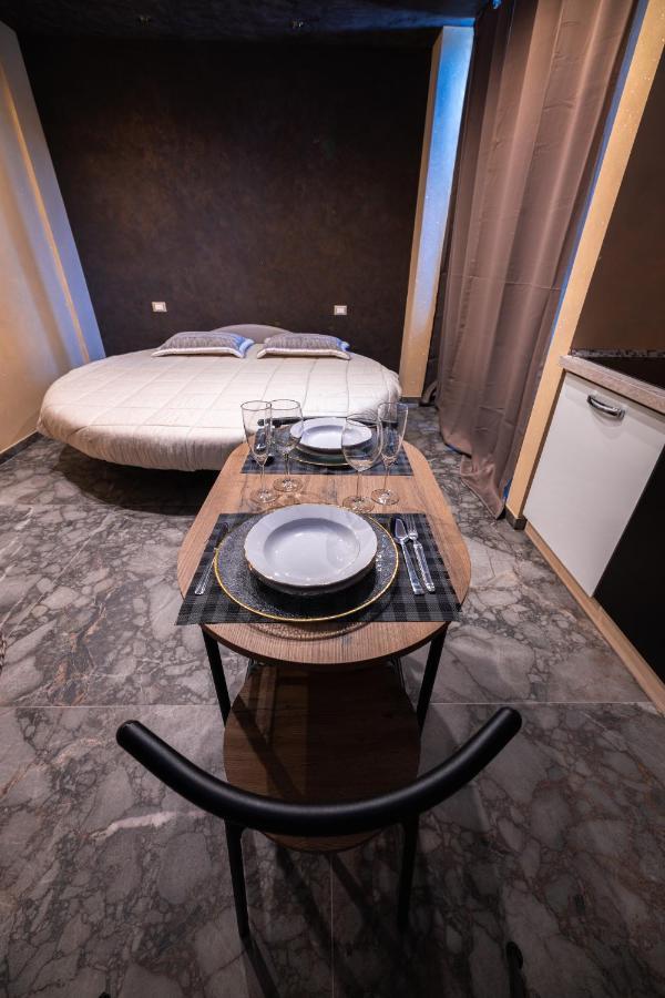Garda Fantasy Paradise Silver O Gold Desenzano del Garda Exterior foto